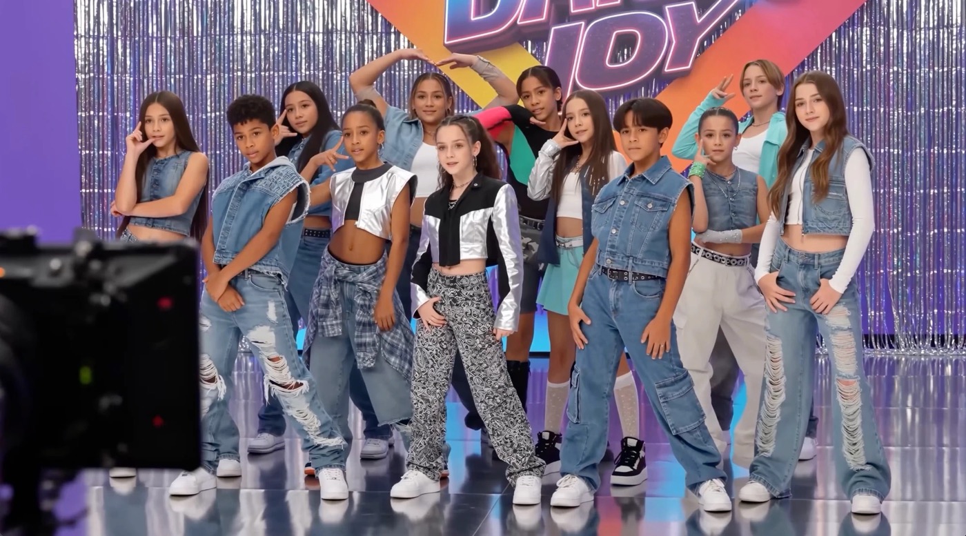 Children performing a K-POP dance